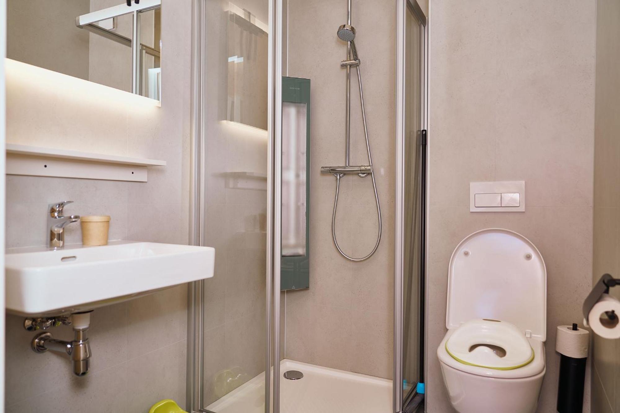 Uplandparcs Sauerland Hotel Винтерберг Екстериор снимка
